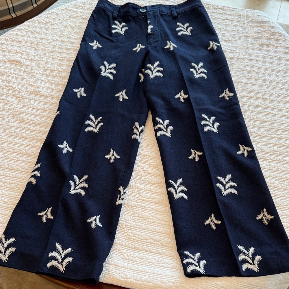 Elie Tahari Navy and Cream wide leg cropped Trousers